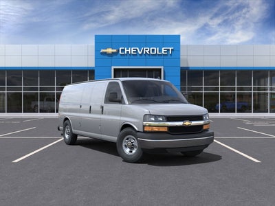 2025 Chevrolet Express Cargo 3500 WT