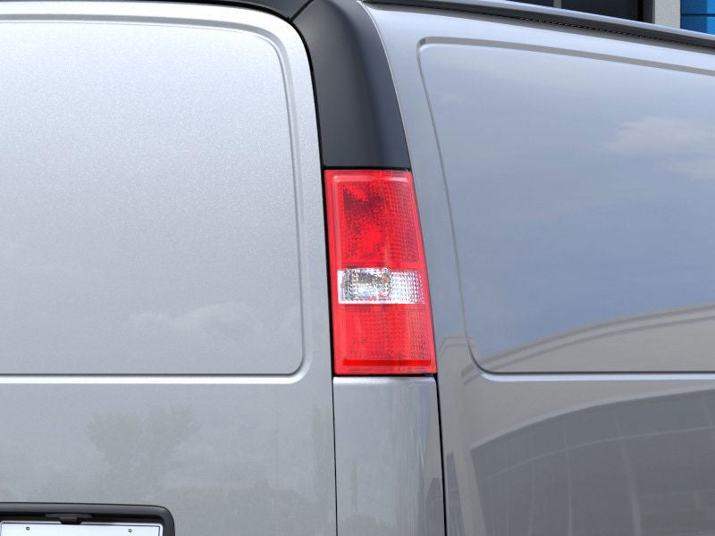 2025 Chevrolet Express Cargo 3500 WT