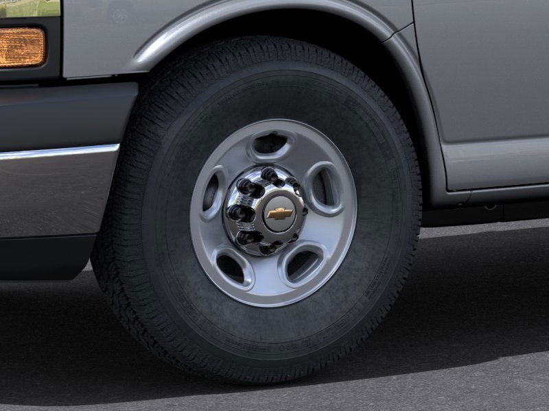 2025 Chevrolet Express Cargo 3500 WT