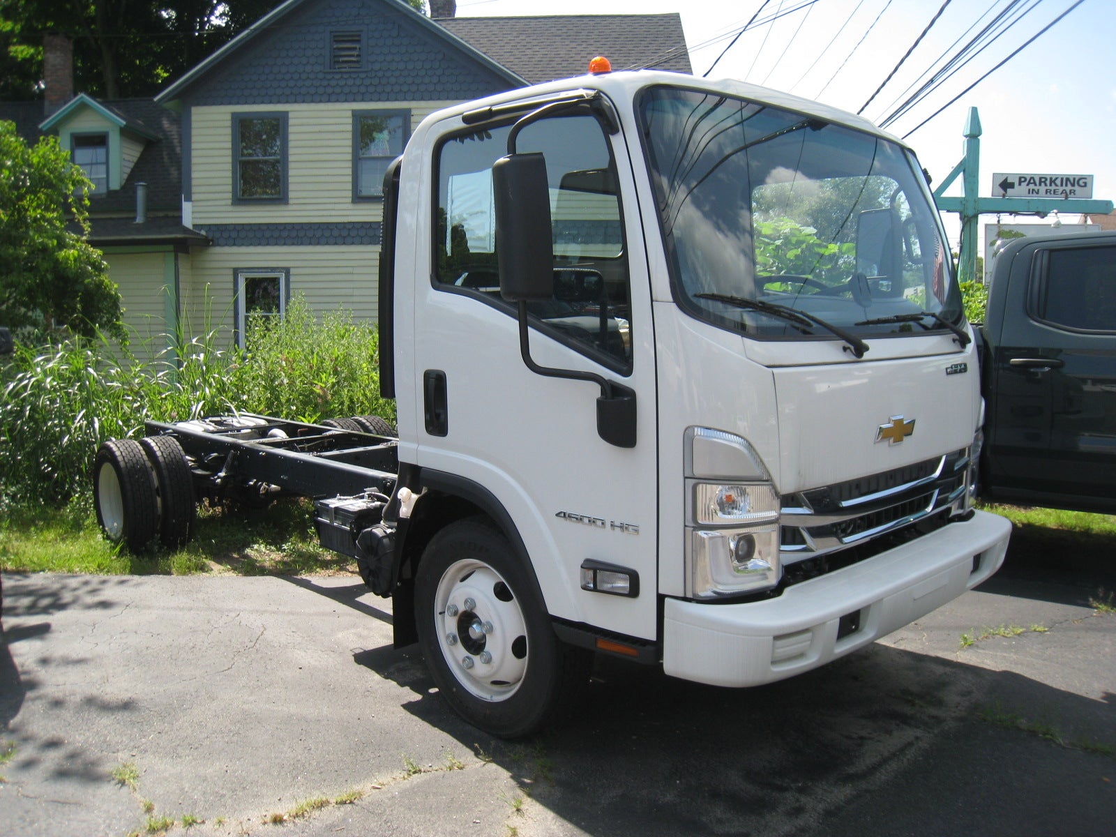 2024 Chevrolet Low Cab Forward 4500 HG Base